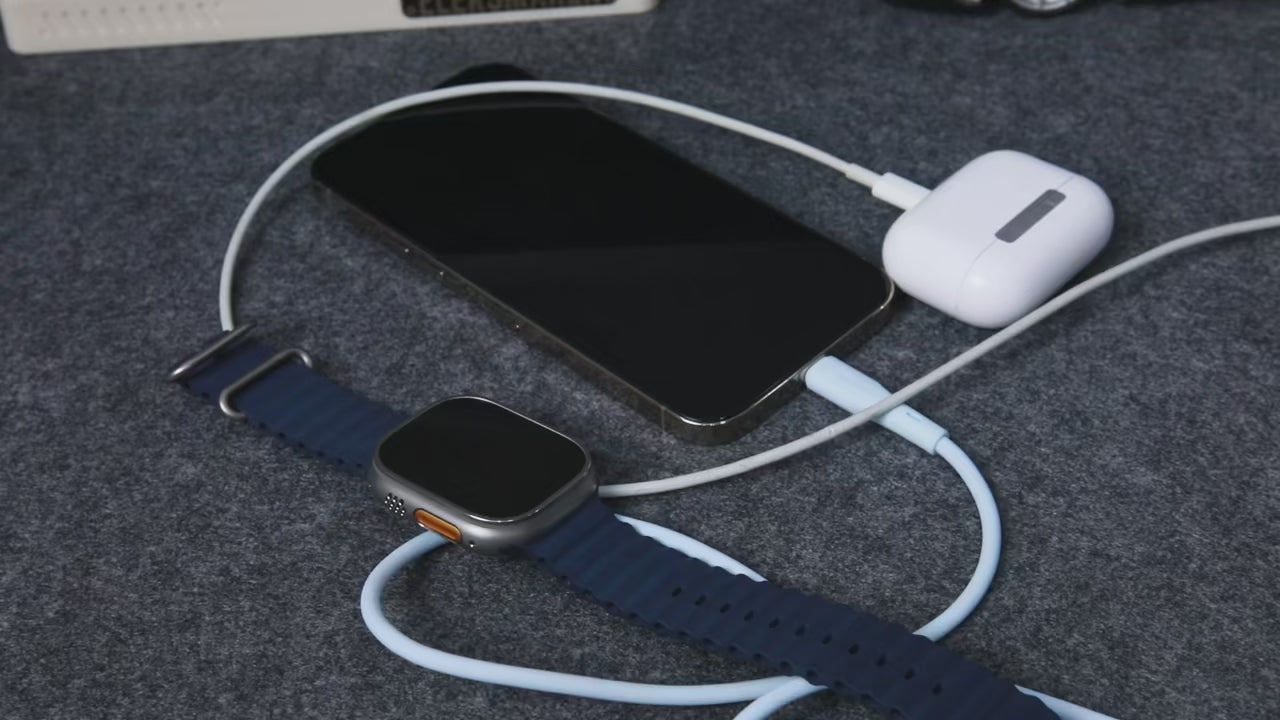 3-in-1 Magnetic Wireless Charging Station - 15W Fast Charger for iPhone, Apple Watch & AirPods